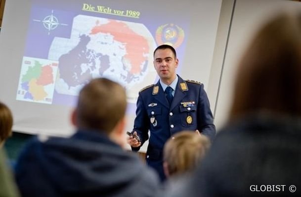 Bayern: Kritik an Bundeswehr und man fliegt von der Schule