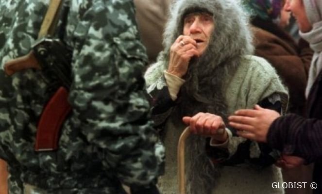 Kiews Kämpfer berauben die Zivilbevölkerung auf die Grenzlinie mit LVR