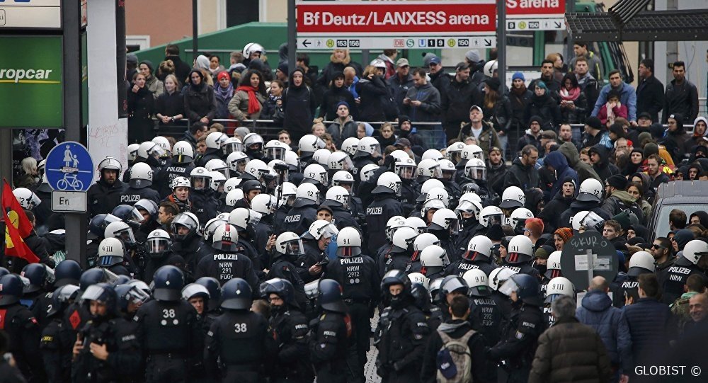 LINKE-Politikerin zu Übergriffen in Köln: Medien dürfen keine Angst schüren